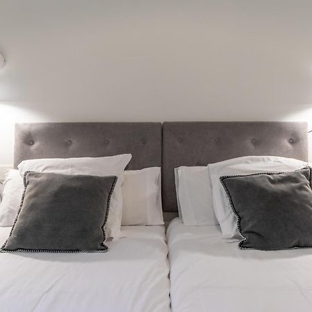 Homeloving Apartment Bilbao Centre With Parking Esterno foto