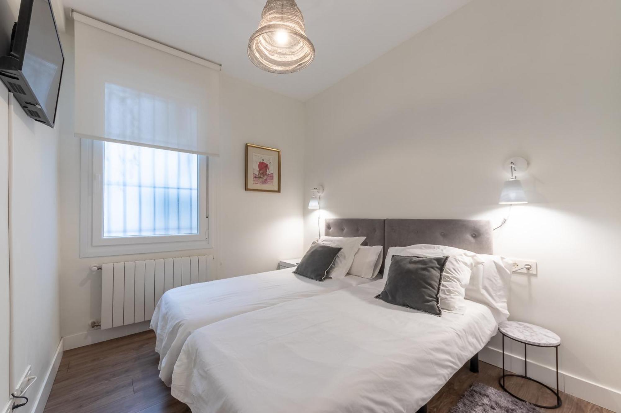 Homeloving Apartment Bilbao Centre With Parking Esterno foto